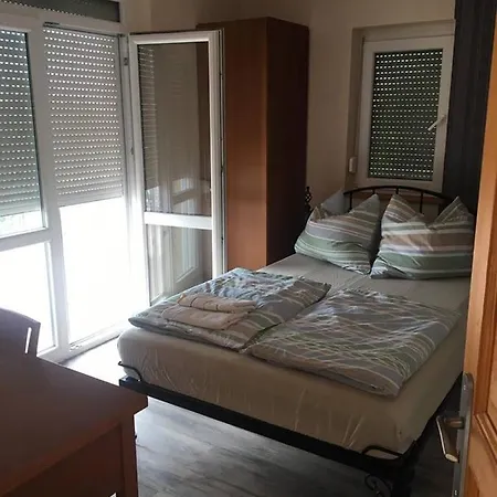 Jacuzzi Panorama Apartman 아파트 *